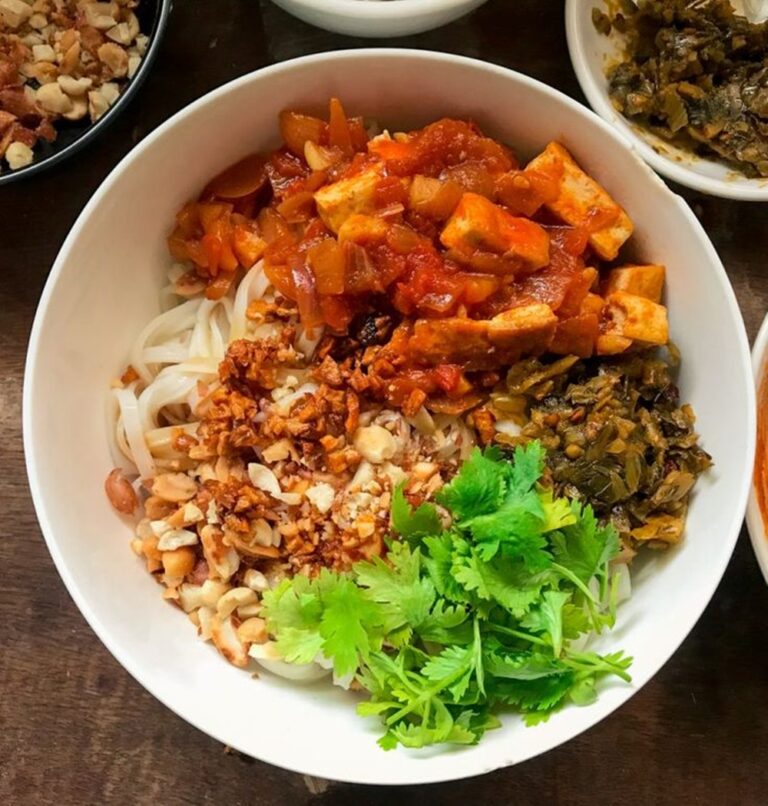 Shan Noodles