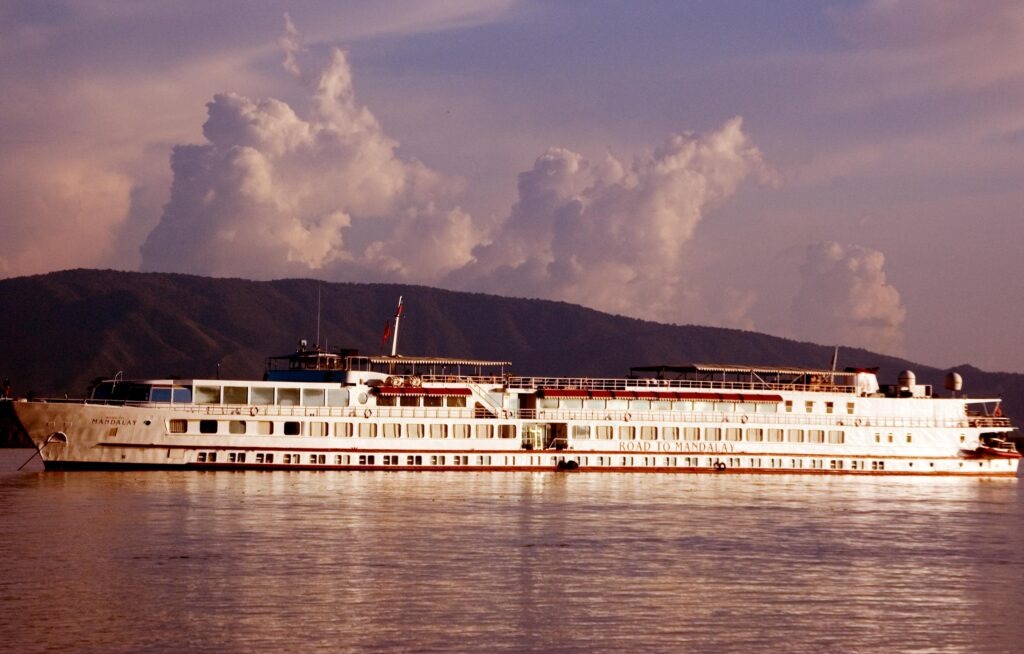 Luxury Myanmar River Cruises