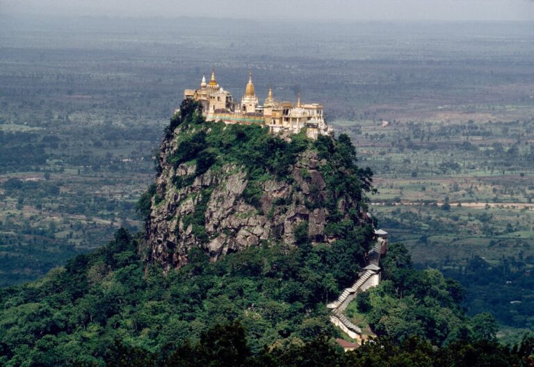 MOUNT POPA MYANMAR